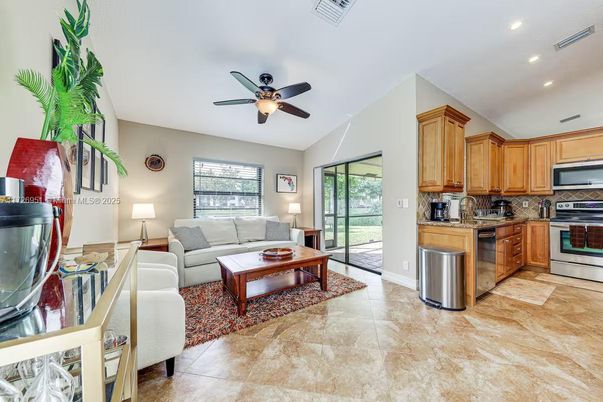 Interior, Kitchen, Living room, Recessed Lighting, Stainless Steel Appliances