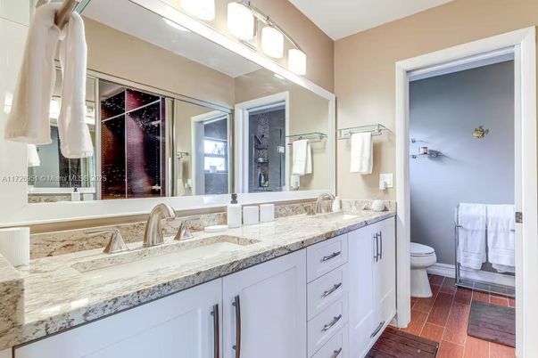Bathroom, Dual Sink Vanities, Interior, Wood Texture Flooring