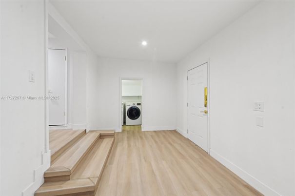 Interior, Recessed Lighting, Utility Closets, Washer, Wood Texture Flooring