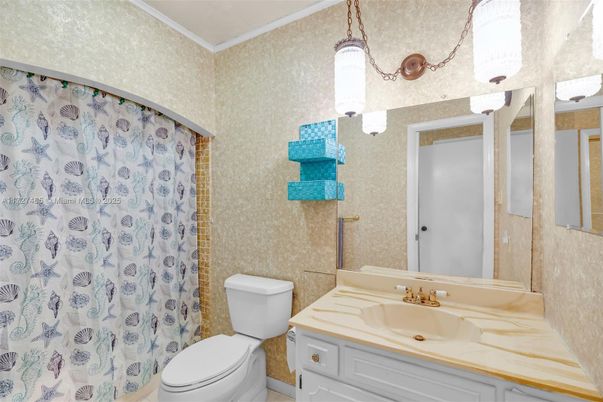 Bathroom, Interior