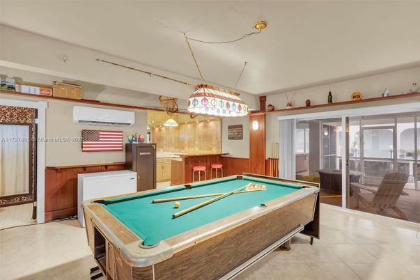 Billiard Table, Game Room, Interior, Pendant Lights