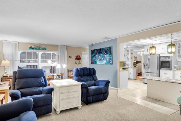 Interior, Kitchen, Living room, Pendant Lights, Stainless Steel Appliances