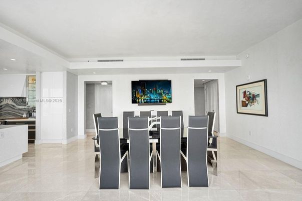 Dining room, Interior, Recessed Lighting
