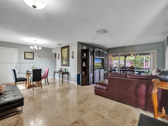 Chandelier, Dining room, Interior, Living room