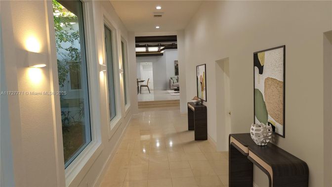 Interior, Recessed Lighting