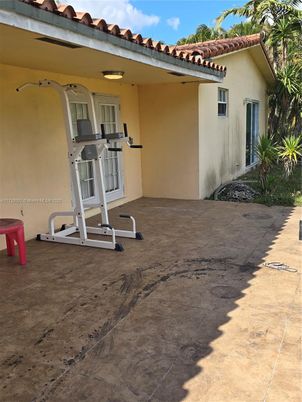 Exterior, Fitness Equipment