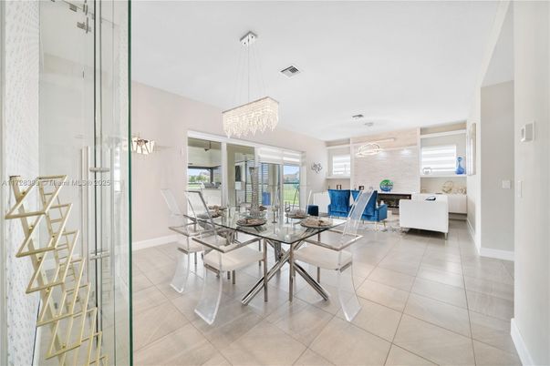 Chandelier, Dining room, Fireplace, Interior, Living room, Pendant Lights