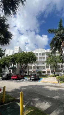 Exterior, Facade, Condo Building