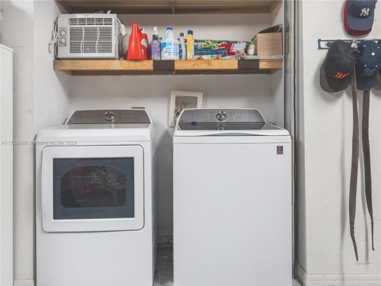 Interior, Utility Closets, Washer