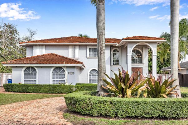 Backyard, Exterior, Facade, Spanish Mediterranean