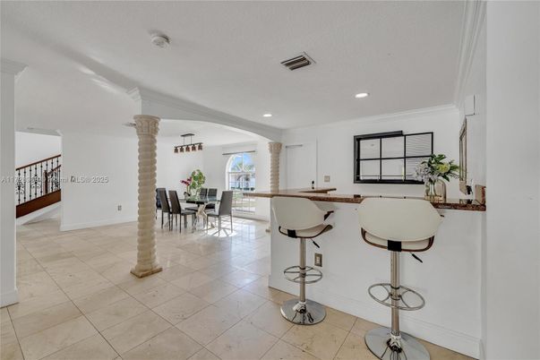 Dining room, Interior, Recessed Lighting