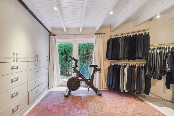 Fitness Equipment, Interior, Recessed Lighting, Walk-in Closets