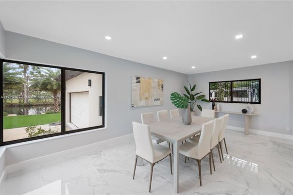 Dining room, Interior, Marble, Recessed Lighting