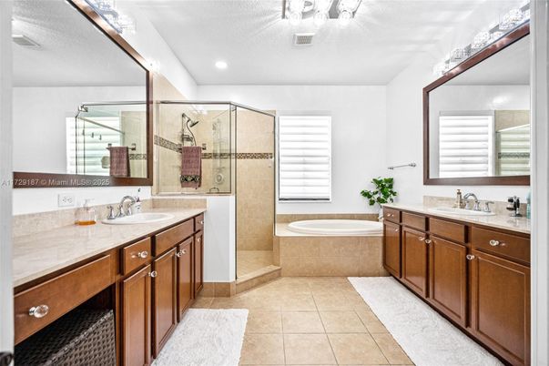 Bathroom, Dual Sink Vanities, Glass Shower, Interior, Recessed Lighting