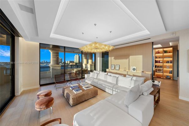 Dining room, Interior, Living room, Pendant Lights, Wood Texture Flooring