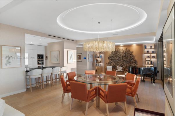 Chandelier, Dining room, Interior, Pendant Lights, Piano, Recessed Lighting, Wood Texture Flooring