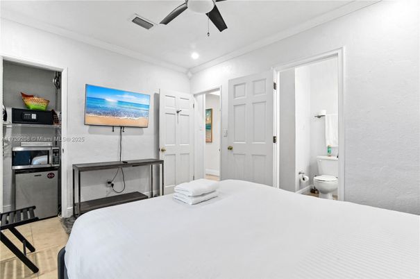 Bathroom, Bedroom, Interior, Recessed Lighting