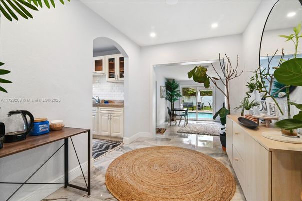 Interior, Marble, Recessed Lighting