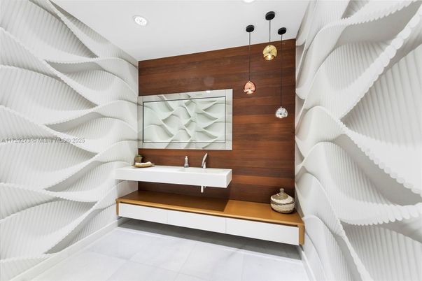 Bathroom, Interior, Pendant Lights, Recessed Lighting, Wooden Walls