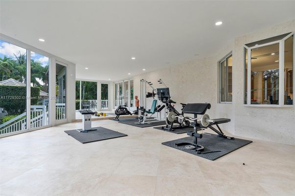 Fitness Equipment, Interior, Recessed Lighting