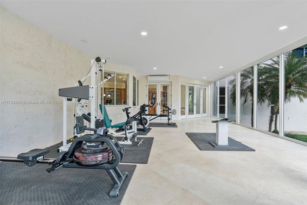 Fitness Equipment, Interior, Recessed Lighting