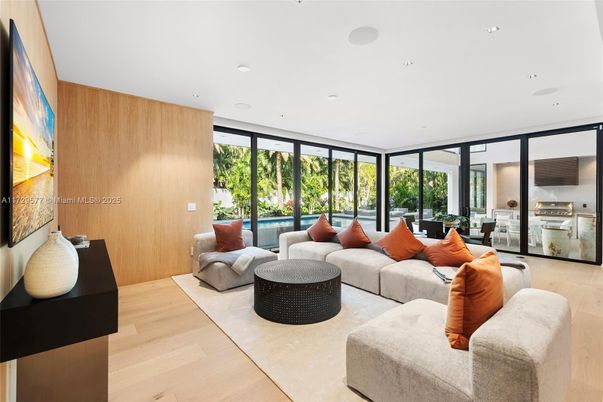 Interior, Living room, Recessed Lighting, Stainless Steel Appliances, Wood Texture Flooring