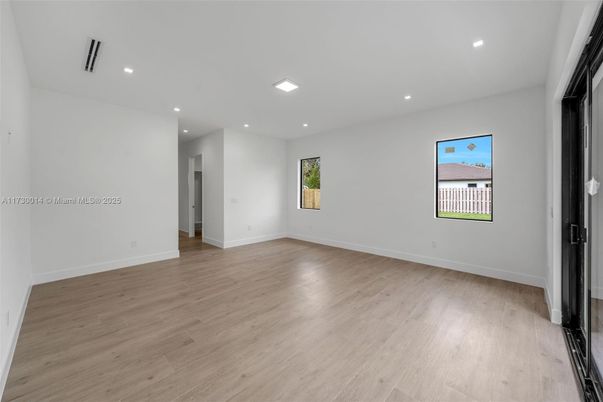 Empty room, Interior, Recessed Lighting, Wood Texture Flooring