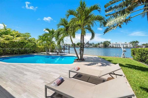 Exterior, Lake, Pool