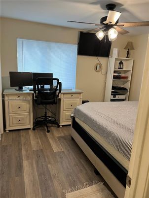 Bedroom, Home Office, Interior, Wood Texture Flooring