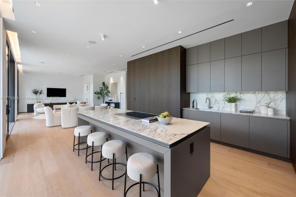 Interior, Kitchen, Living room, Recessed Lighting, Wood Texture Flooring