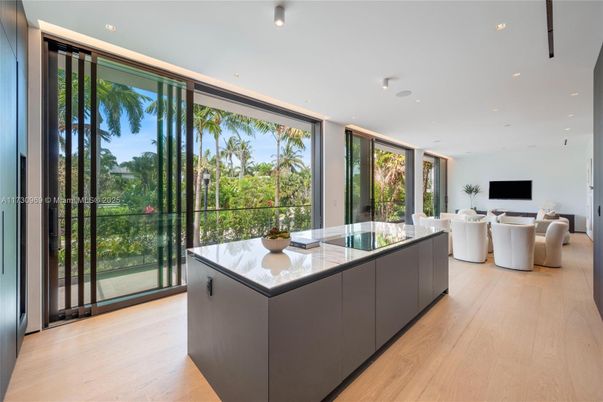 Interior, Kitchen, Living room, Recessed Lighting, Wood Texture Flooring