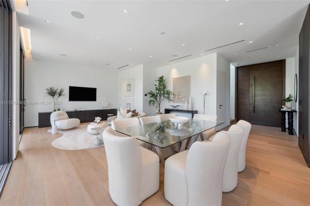 Dining room, Interior, Living room, Recessed Lighting, Wood Texture Flooring