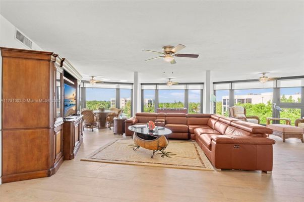 Dining room, Interior, Living room, Wood Texture Flooring