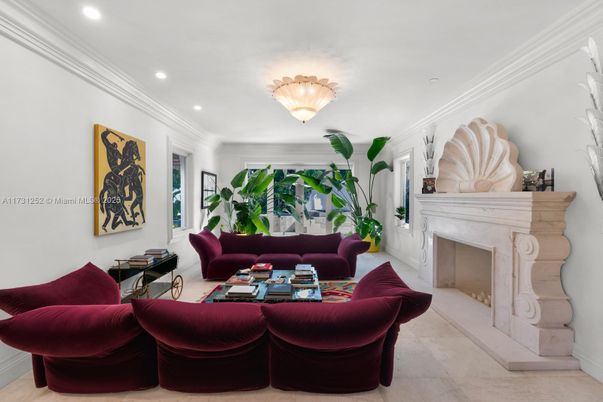 Fireplace, Interior, Living room, Recessed Lighting