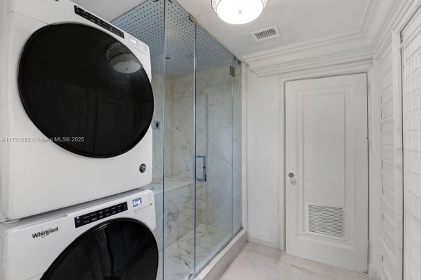 Bathroom, Glass Shower, Interior, Washer