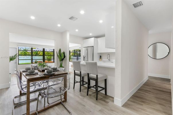 Dining room, Interior, Kitchen, Recessed Lighting, Wood Texture Flooring