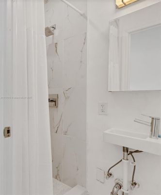 Bathroom, Interior, Marble Walls