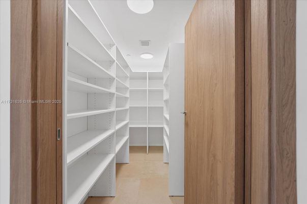Interior, Walk-in Closets