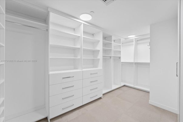 Interior, Walk-in Closets