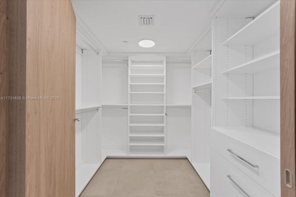Interior, Recessed Lighting, Walk-in Closets