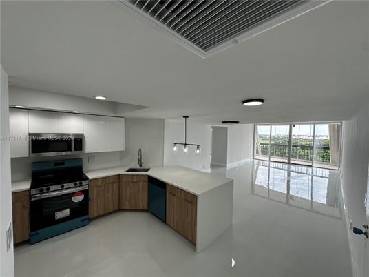 Interior, Kitchen, Pendant Lights, Stainless Steel Appliances