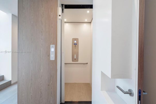 Elevator, Interior, Recessed Lighting