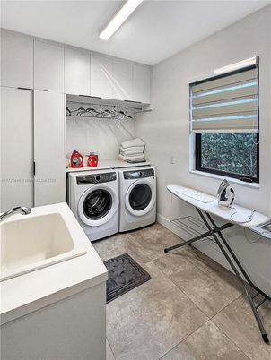 Interior, Washer