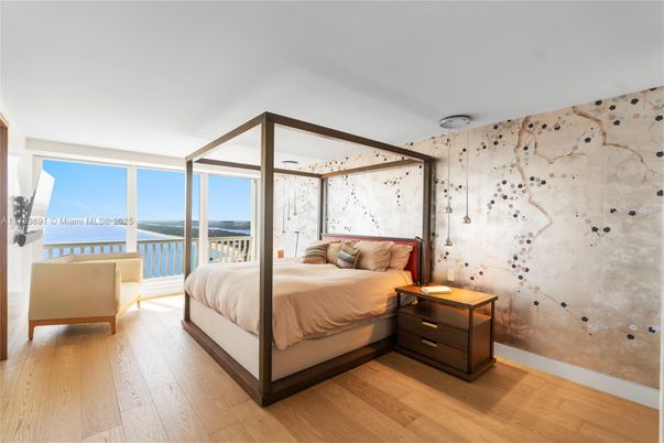Bedroom, Interior, Water, Wood Texture Flooring