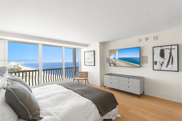 Bedroom, Interior, Water, Wood Texture Flooring