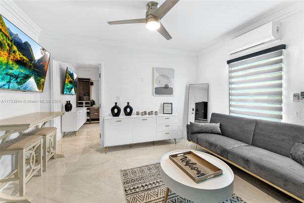 Interior, Living room