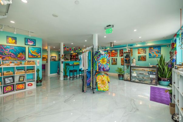 Interior, Marble, Recessed Lighting