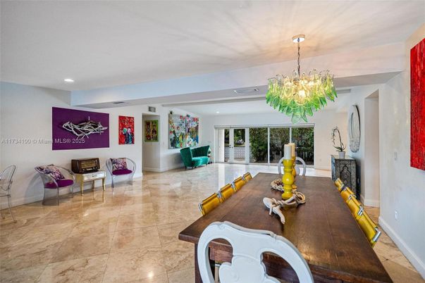 Chandelier, Dining room, Interior, Recessed Lighting