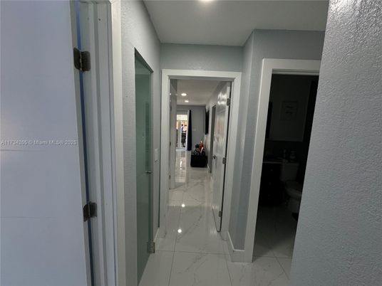 Bathroom, Interior, Marble, Recessed Lighting