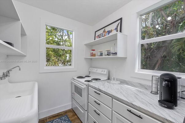 Interior, Kitchen, Wood Texture Flooring